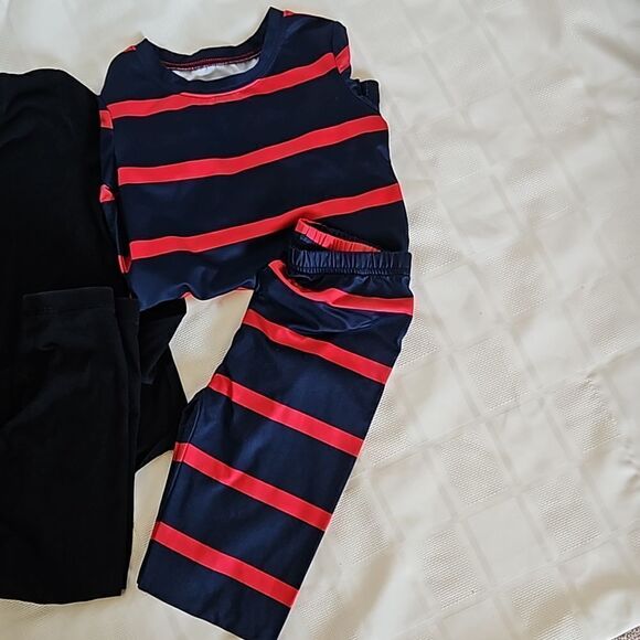 Gap Girl's Bundle Of 6 Pieces T-shirt & Pants Navy Blue/ Red 7- 8 Years Old - Picture 13 of 16